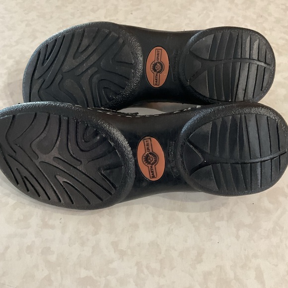 Earth Spirt women’s Black Leather Slip-On Shoes size 7.5 - Picture 4 of 4